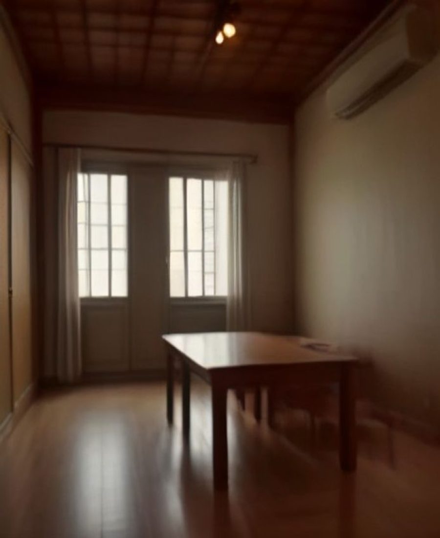 暖色调卧室场景中模特轻转身展示蕾丝情趣内衣的垂坠版型，光线柔和私密感强